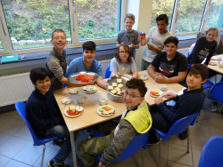 Zeitung (Medium).JPG